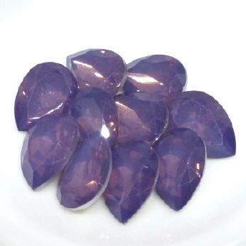 Resin Opal Cyclamen